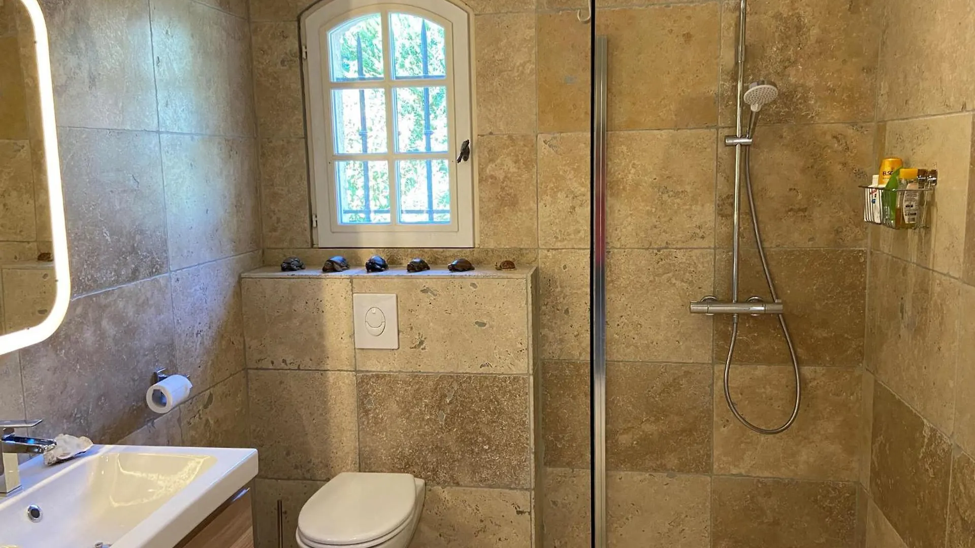Detached Villa With Private Pool And Views Lorgues 0*,  France